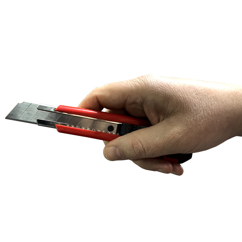Нож универсальный выдвижной пластмассовый 18мм WP212007 WORKPRO