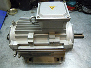 MT-290/304 Двигатель вращения 380в 2.2кв 1430/мин.